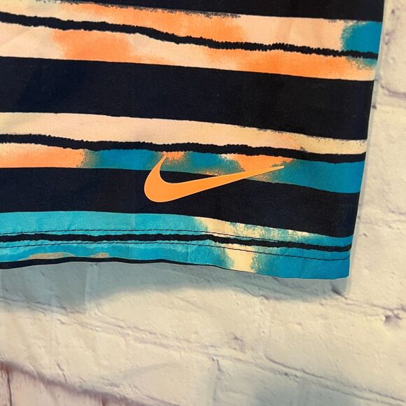Nike Swim Trunks Repel Shorts Mens XL Mesh Lined Drawstring Blue Stripe Tie Dye - Picture 3 of 7